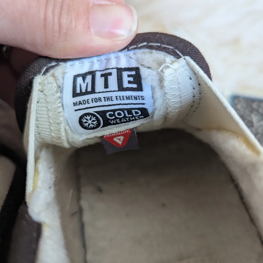 Vans Brown Suede Sherpa Lined Slip-On Shoes - Picture 5 of 10